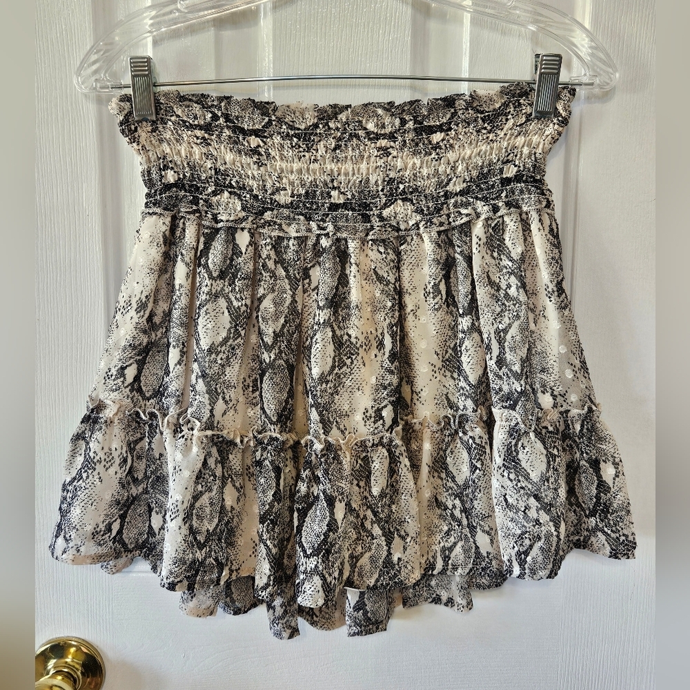 Altar'd State Black and White Bubble Mini Skirt Snake Skin Pattern Medium